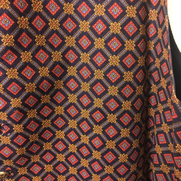 Formal print vest - Picture 3 of 3